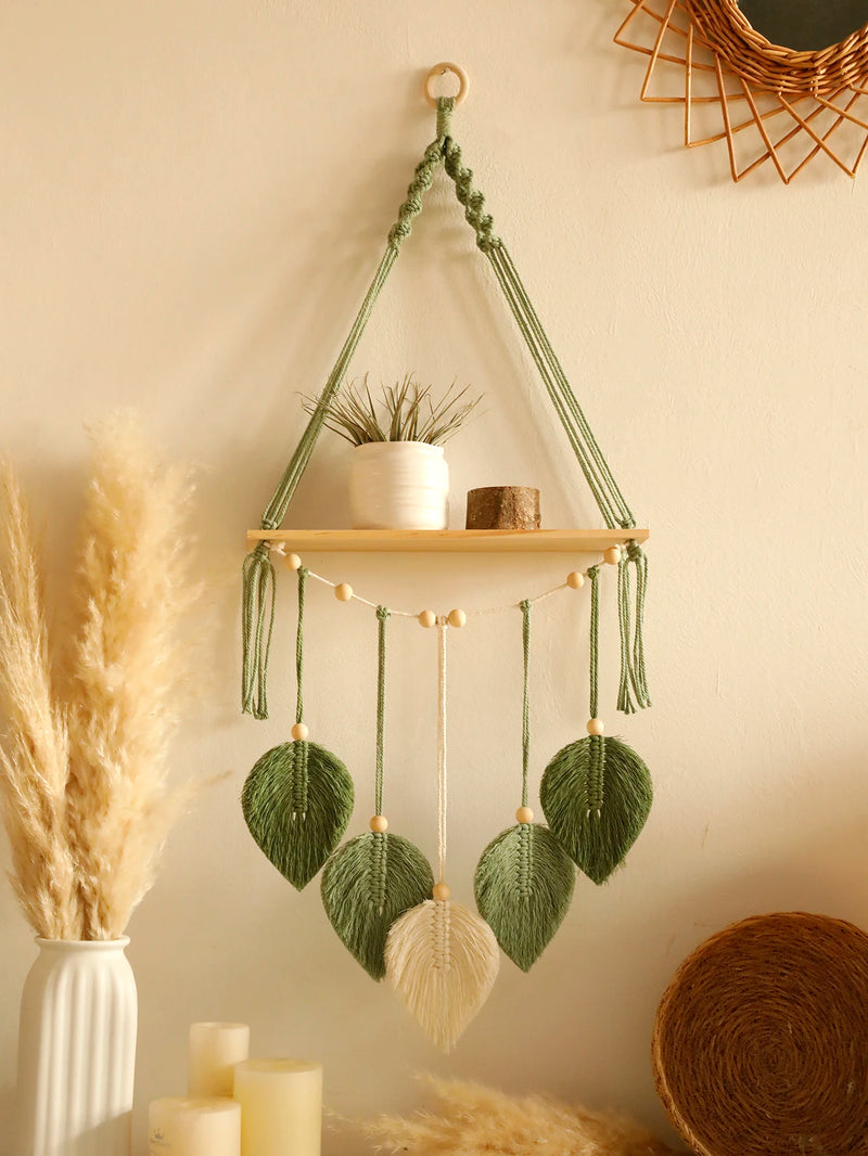 Prateleira Suspensa Boho em Madeira e Macramê - Loja DecorAÊ